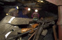 THE CASE OF THE ANGLOGOLD ASHANTI IDUAPRIEM MINE IN GHANA